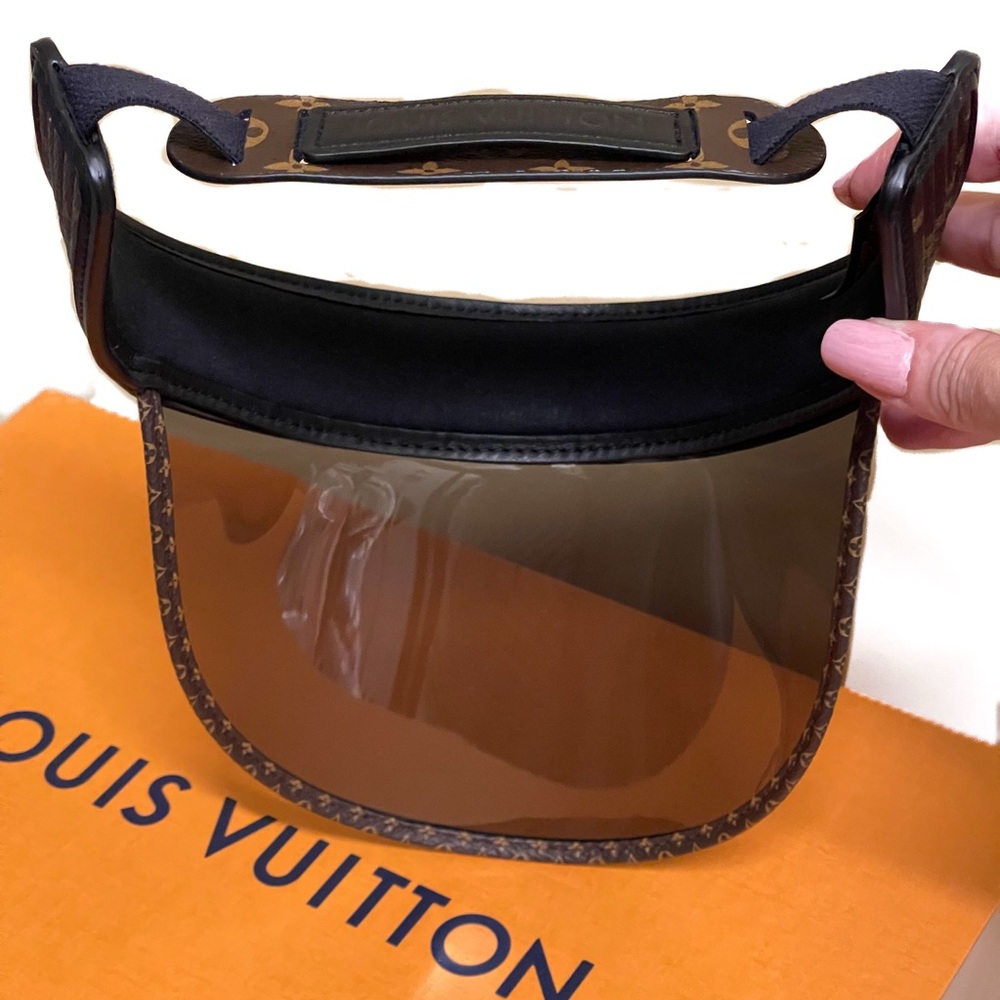 Louis Vuitton Monogram Visor Cap Hat LV Sunshade M76988 Dustbag, Box, Receipt - Picture 10 of 14